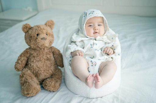 肇州宝宝吃不饱母乳的症状